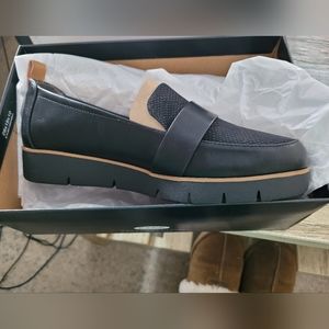 New Dr Scholls size 7.5 Wedge loafer